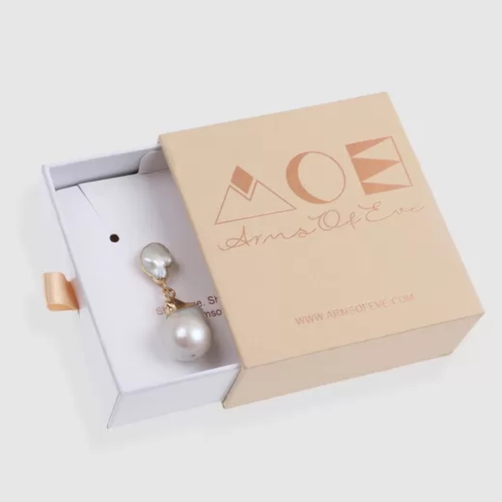 🌟HP🌟 Arms of Eve Gold Plated Baroque Pearl Earrings - Picture 6 of 9